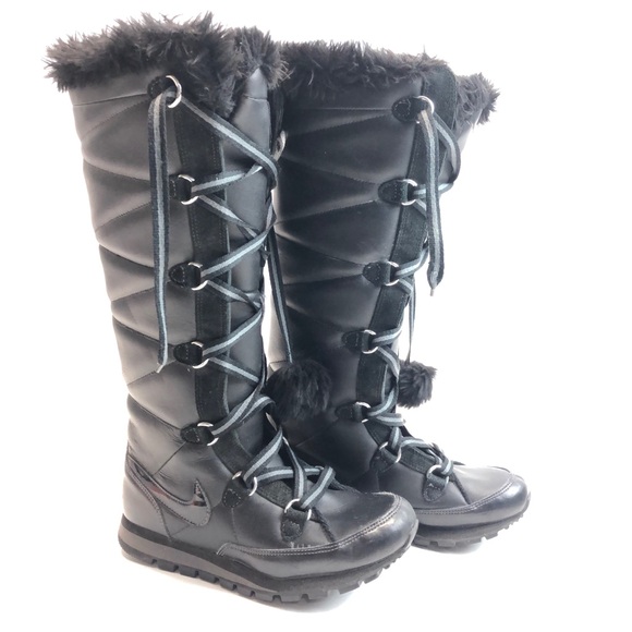 Nike Women's Black Apres Skyhigh Knee High Faux Fur Snow Boots - Picture 2 of 6